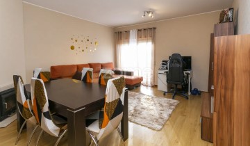 Apartamento 2 Quartos em Valongo