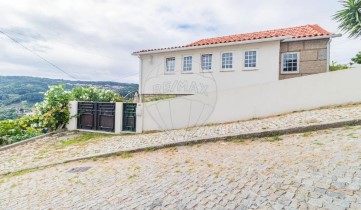 Casa o chalet 4 Habitaciones en Alpendorada, Várzea e Torrão