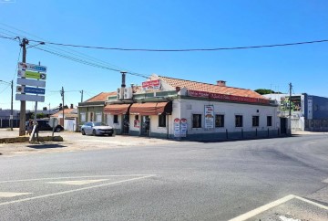 Locaux commerciaux à Palhais e Coina