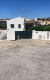 House  in Mafra