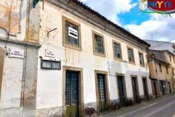 House  in Cabeçudo