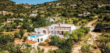 Maison 4 Chambres à Santa Bárbara de Nexe