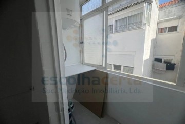 Apartamento  em Baixa da Banheira e Vale da Amoreira