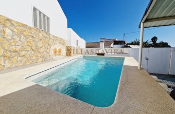 House 5 Bedrooms in Altura