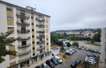 Apartamento 2 Quartos em Leiria, Pousos, Barreira e Cortes