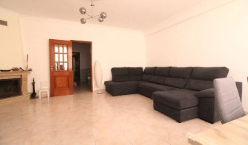 Apartamento  em Quinta do Anjo