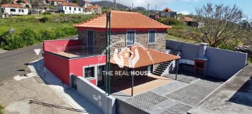 House  in Ponta do Sol