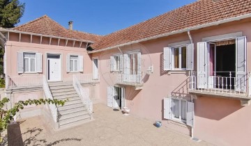 Maison 5 Chambres à Vila Meã