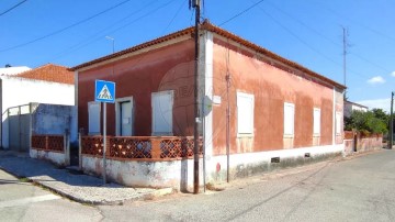 Moradia 5 Quartos em Alcanena e Vila Moreira