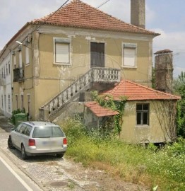 House 6 Bedrooms in Santiago e S.Simão de Litém e Albergaria dos Doze