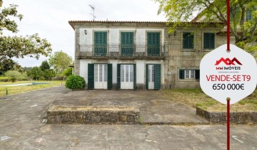 Maison 9 Chambres à Carreira e Refojos de Riba de Ave