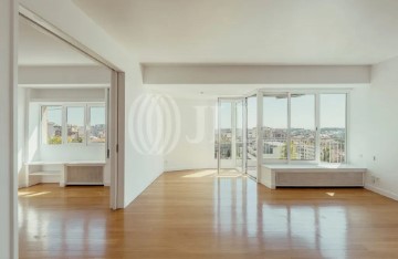 Apartamento 3 Quartos em Campo de Ourique