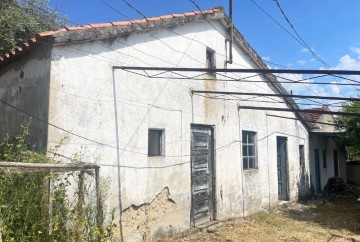 House  in Tábua