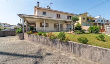 Maison 6 Chambres à Seroa