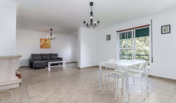 Apartamento 3 Quartos em São Francisco da Serra