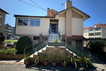 Maison 7 Chambres à Oliveira de Frades, Souto de Lafões e Sejães