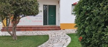 House 4 Bedrooms in A dos Cunhados e Maceira