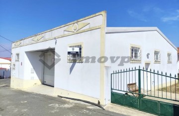 Industrial building / warehouse in Aldeia dos Fernandes