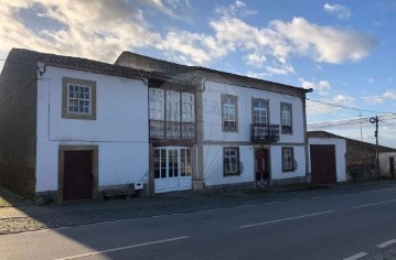 House 10 Bedrooms in Escalhão