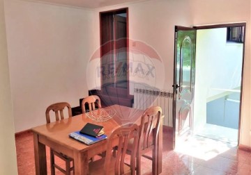 House 2 Bedrooms in Parada do Bouro