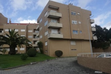 Apartamento 3 Quartos em Mafamude e Vilar do Paraíso