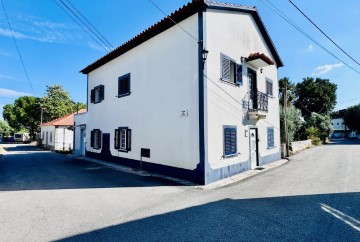 Maison 4 Chambres à Paialvo