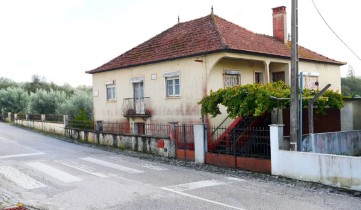 Maison 3 Chambres à Abiul