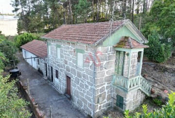 House  in Castelões