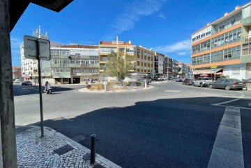 Commercial premises in Mina de Água