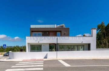 Maison 4 Chambres à Nossa Senhora do Pópulo, Coto e São Gregório