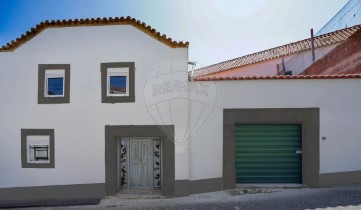 Maison 3 Chambres à Aldeia Galega da Merceana e Aldeia Gavinha