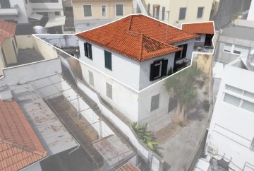 House 3 Bedrooms in Funchal (São Pedro)