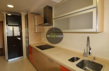 Apartamento 3 Quartos em Loures