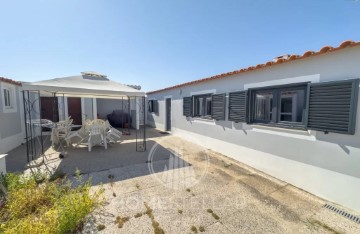 Maison 2 Chambres à Atalaia e Alto Estanqueiro-Jardia