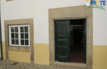 House  in Castelo Branco