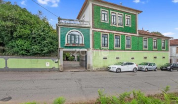 Maison 6 Chambres à São João da Madeira