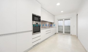 Apartamento 3 Quartos em Marrazes e Barosa