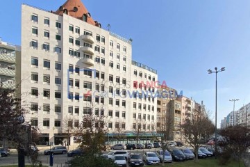 Commercial premises in Benfica