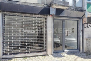 Commercial premises in Venteira