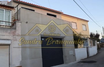 Moradia 3 Quartos em São Pedro