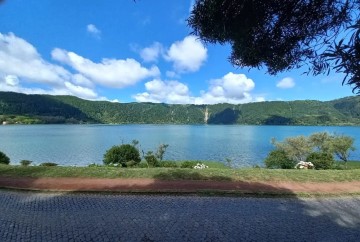 Moradia  em Furnas