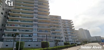 Apartment 2 Bedrooms in Aver-O-Mar, Amorim e Terroso