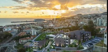 Apartamento 3 Quartos em Funchal (Santa Luzia)