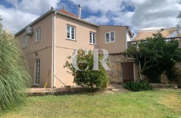 House 2 Bedrooms in Arrifana