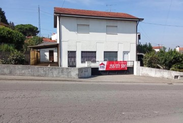 Maison 4 Chambres à Paredes