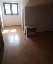 House 4 Bedrooms in Lamas e Cercal