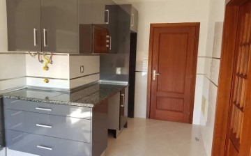 Apartamento 2 Quartos em Assunção, Ajuda, Salvador e Santo Ildefonso