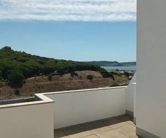 Apartamento  em Algés, Linda-a-Velha e Cruz Quebrada-Dafundo