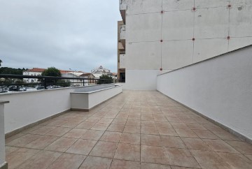 Apartamento 3 Quartos em Bombarral e Vale Covo