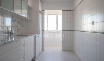 Apartamento 1 Quarto em Santa Clara